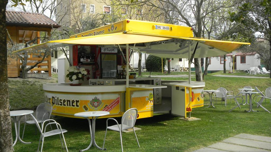 Camping Daino Hotel Pietramurata Exterior photo